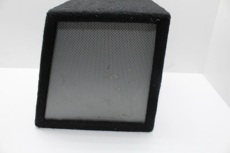 SUBWOOFER AKTYWNY CANTON CS200A