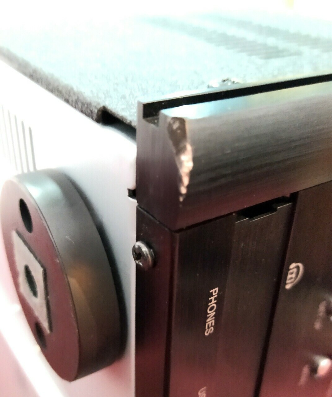 amplituner-anthem-mrx-700-komunikacja-dlna