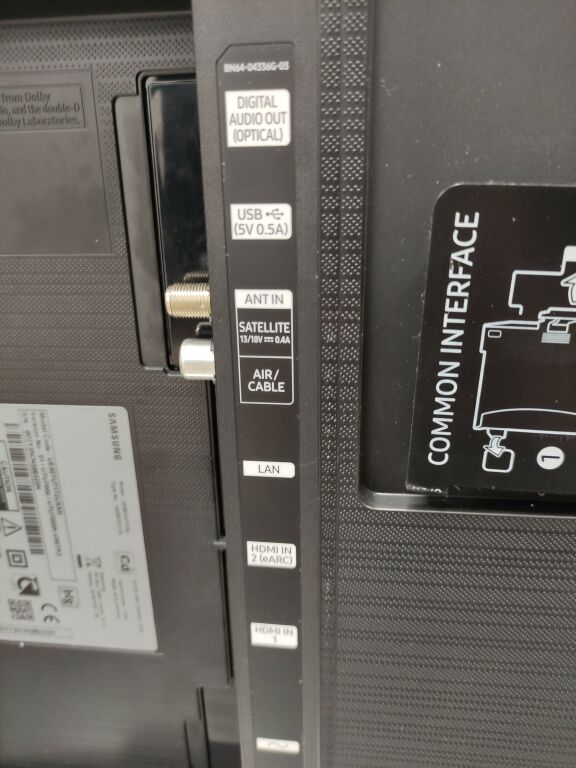 telewizor-samsung-ue50tu7172-gwarancja-1-rok-przekatna-ekranu-cale-50