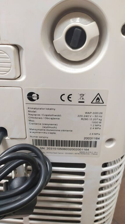 klimatyzator-przenosny-equation-glossy-wap-02ei26-sterowanie-manualne