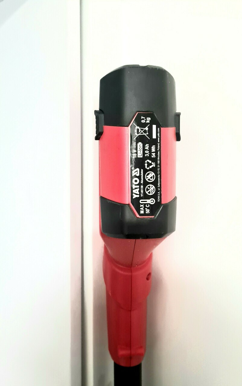 okrzesywarka-teleskopowa-yato-18v-yt-85120-kod-producenta-00