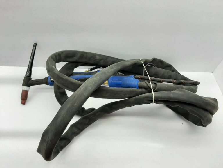 SPAWARKA TIG MAGNUM THF 235 PULSE AC/DC