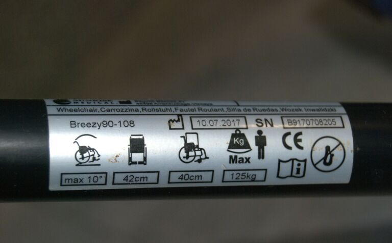 WÓZEK INWALIDZKI BREEZY 90