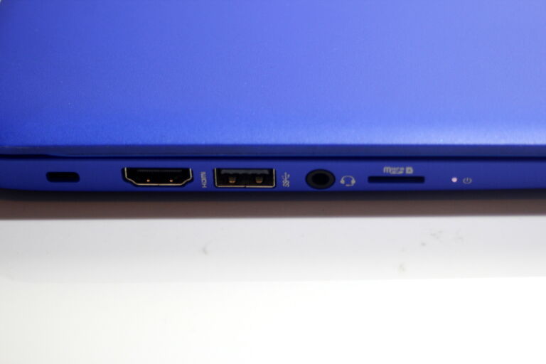 LAPTOP HP STREAM 13 BLUE # OPIS