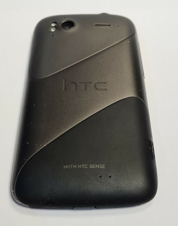 TELEFON HTC Z710E USZKODZONY!