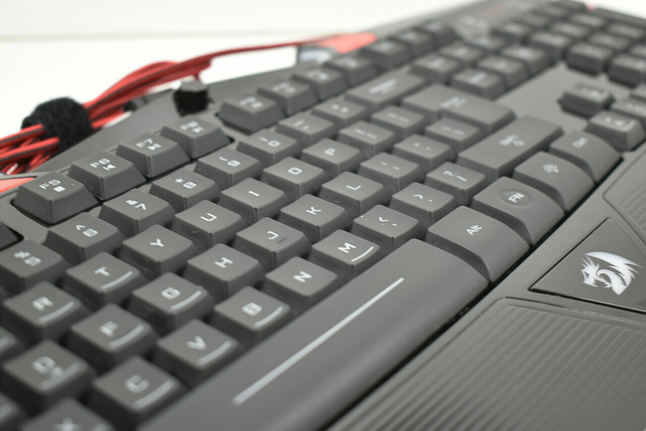 klawiatura-reddragon-asura-marka-redragon