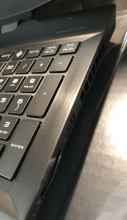 HP OMEN 17 17-CB0000NW I7 16GB 512 SSD RTX2060