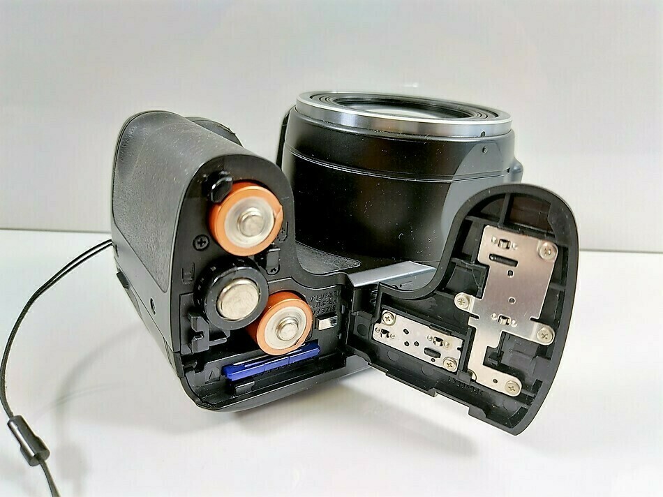 aparat-fujifilm-finepix-s8600-zoom-optyczny-36