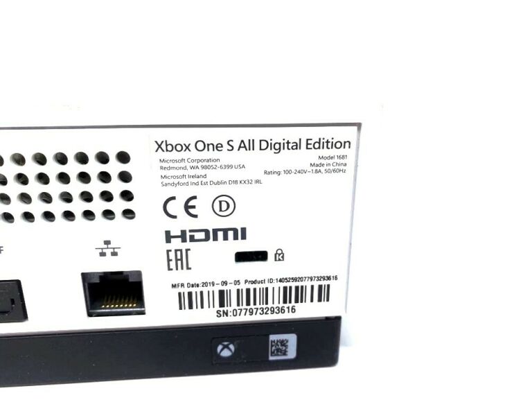 KONSOLA XBOX ONE S 1T ALL DIGITAL + PAD + KABLE
