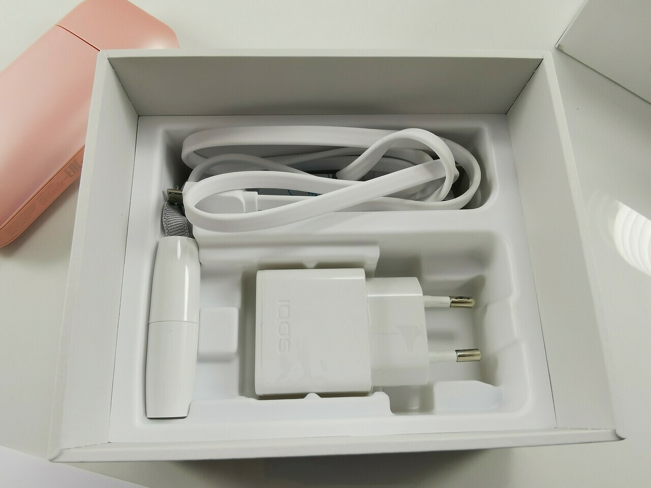 iqos-24-plus-podgrzewacz-tytoniu-tylko-odbior-marka-iqos