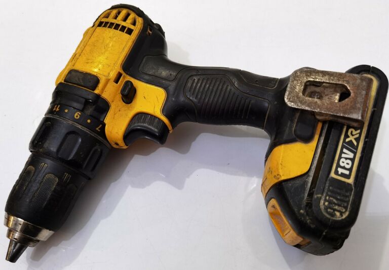 wiertarko-wkretarka-dewalt-dcd785-lad2x-aku-marka-dewalt