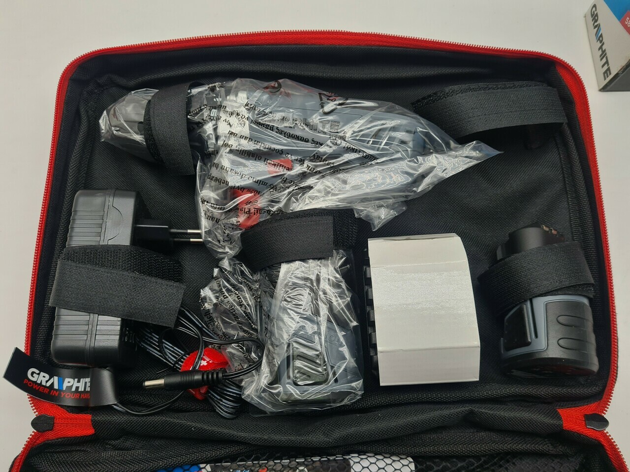 wiertarko-wkretarka-akumulatorowa-graphite-58g210-napiecie-v-108-v