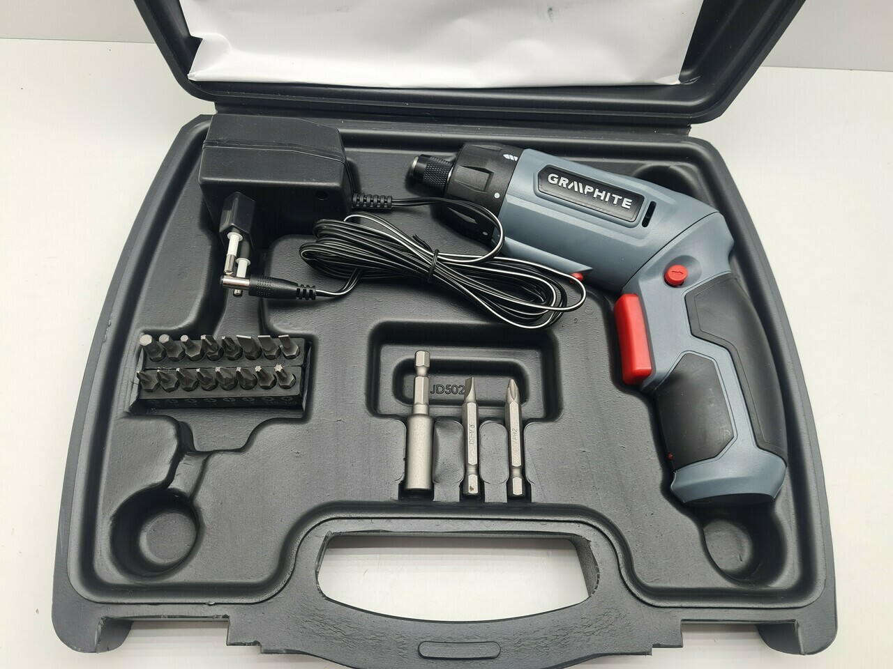 wkretak-akumulatorowy-graphite-58g150-marka-graphite