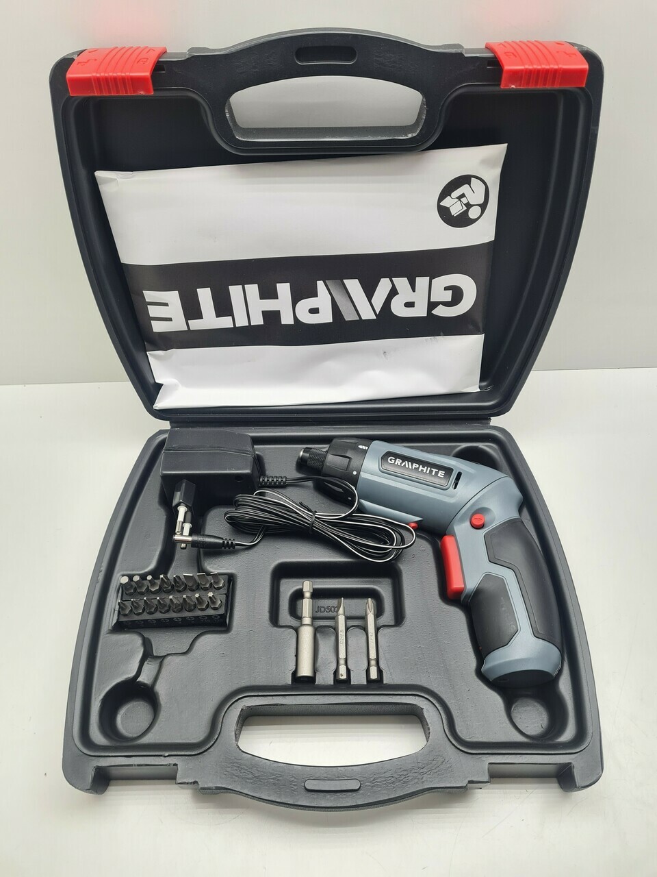 wkretak-akumulatorowy-graphite-58g150-stan-powystawowy