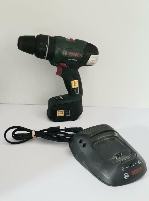 WKRĘTARKA BOSCH ŁADOWARKA 18V PSB 18 LI-2