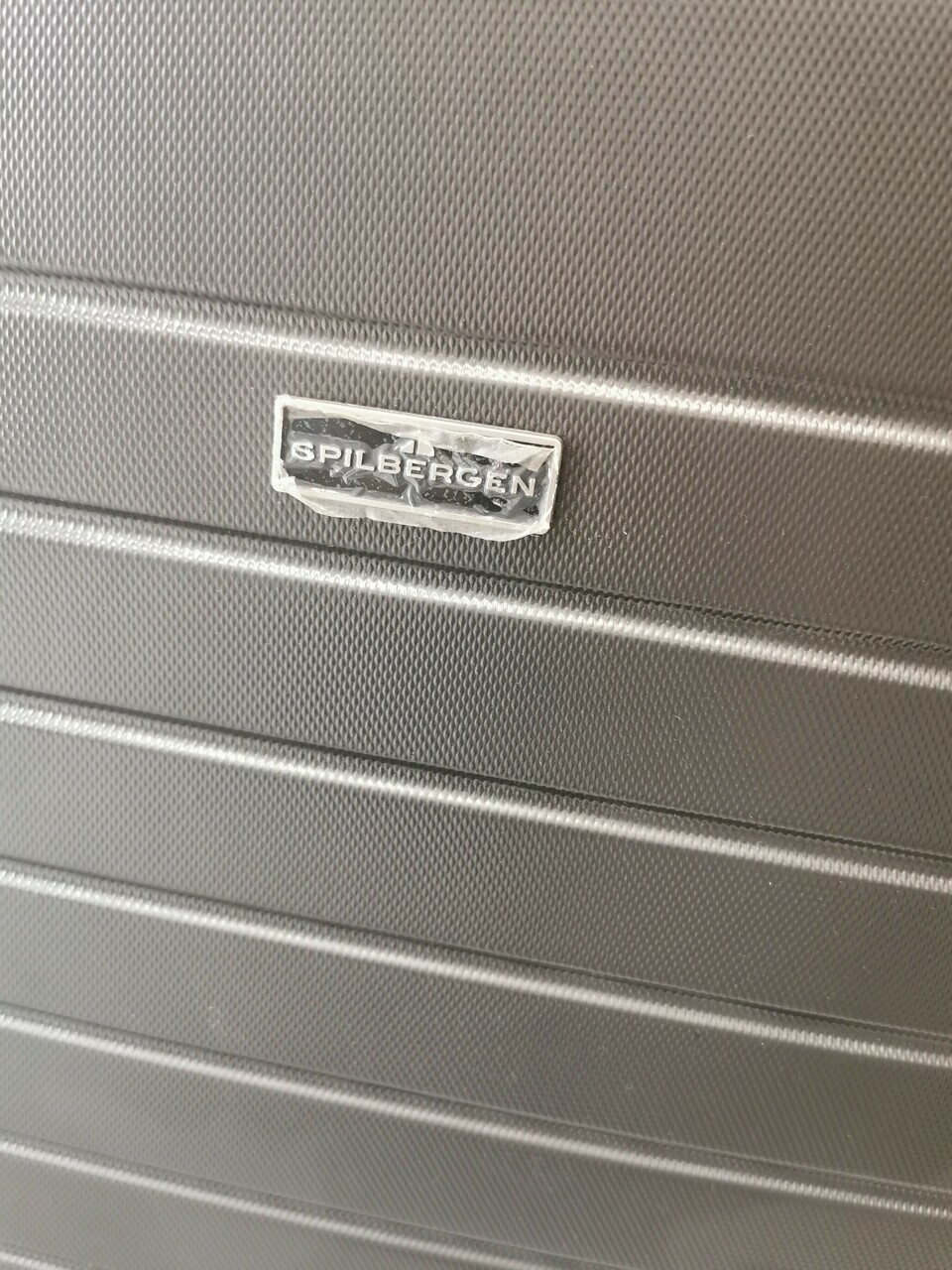 walizka-duza-spilbergen-stan-uzywany