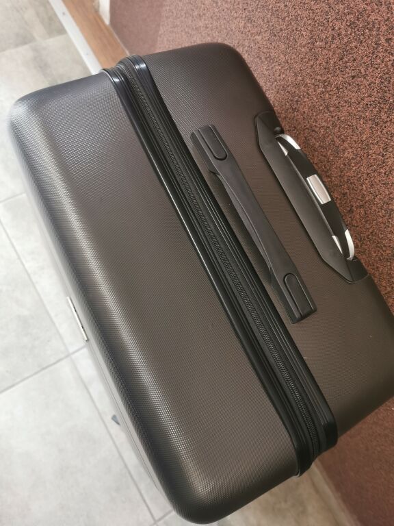 walizka-duza-spilbergen-kod-producenta-00