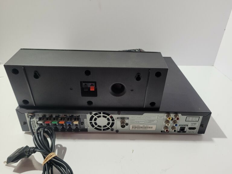 KINO DOMOWE LG DH6520T 5.1+PILOT