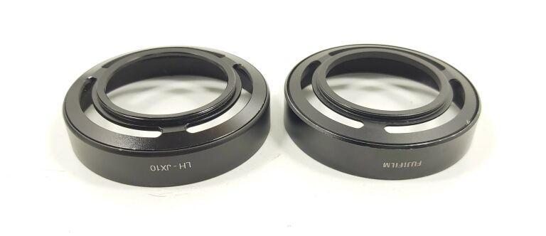FUJIFILM FINEPIX X10