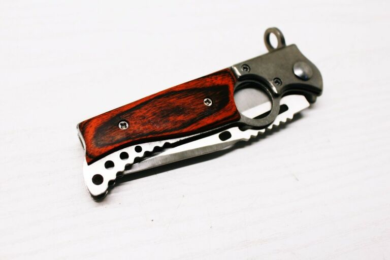 noz-scyzoryk-stan-uzywany