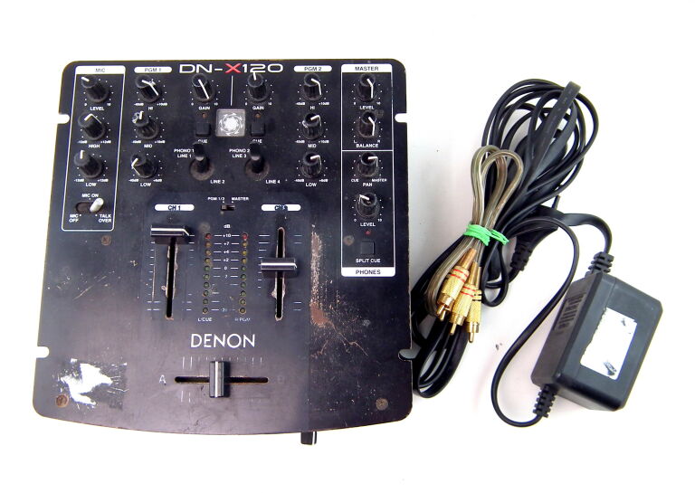 MIKSER DJ DENON DN-X120