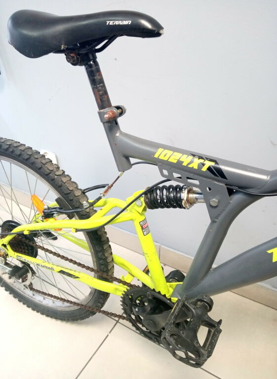 rower-gorski-terrain-1024xt-kolor-szary