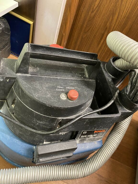 odkurzacz-przemyslowy-bosch-gas-1000-rf-model-gas-1000-rf