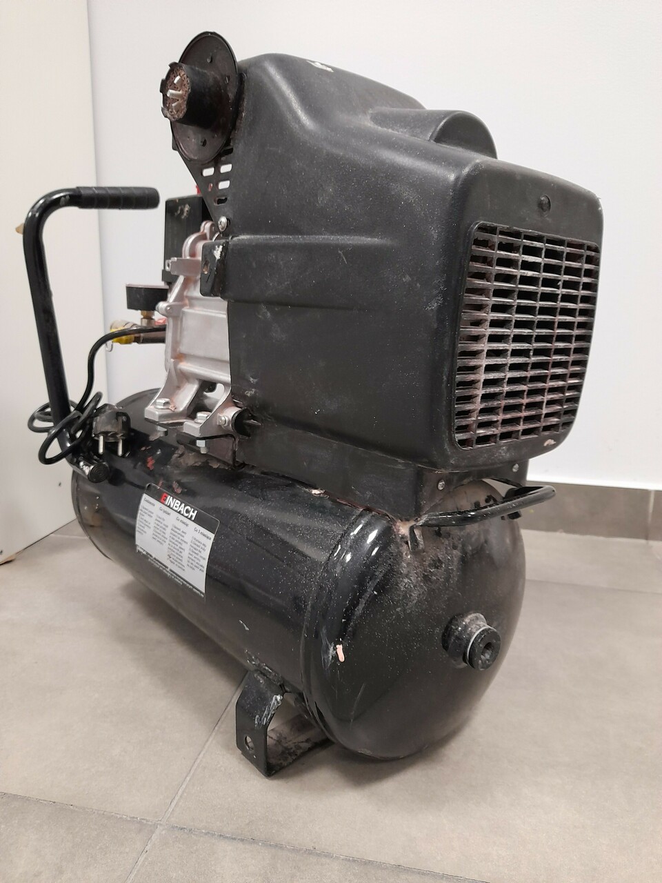 kompresor-olejowy-25l-sprezarka-cisnienie-maksymalne-8