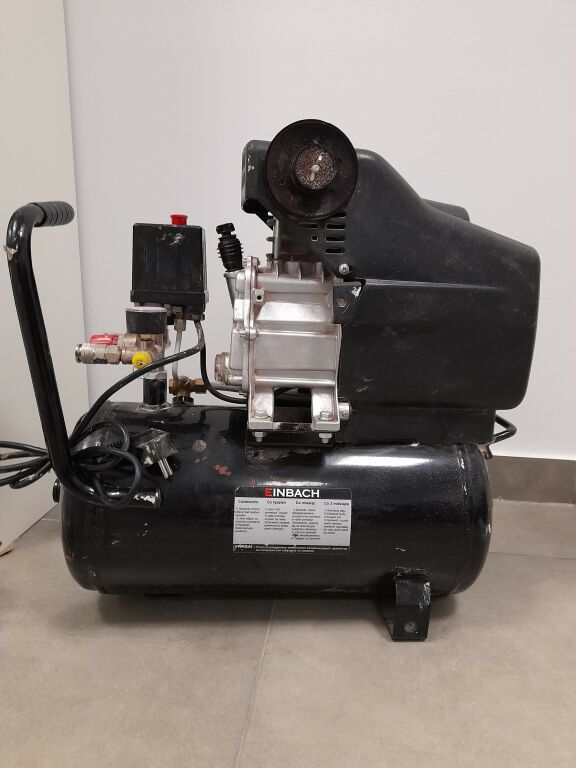 kompresor-olejowy-25l-sprezarka-pojemnosc-zbiornika-50