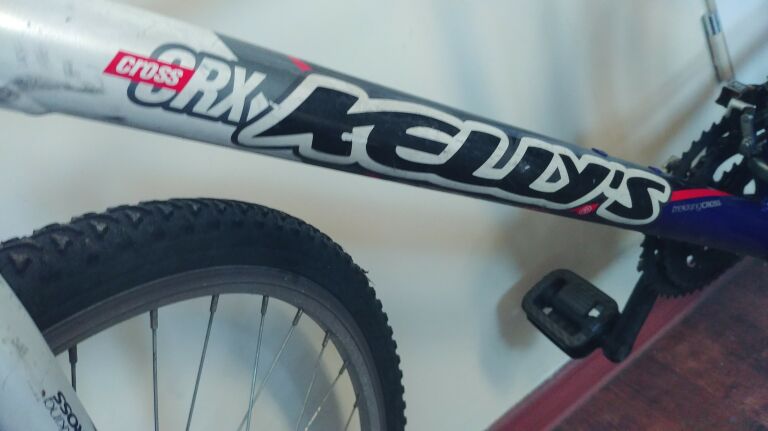 CRX KELLY'S STYLUS TREKKING CROSS SHIMANO MTB