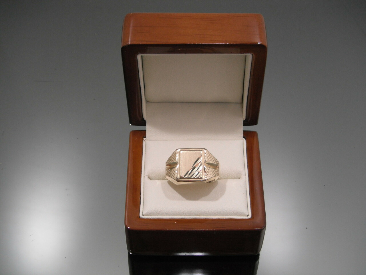 zloty-sygnet-meski-585-stan-uzywany