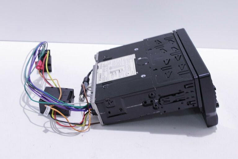 radio-samochodowe-xomax-xm-dtsb7009-stan-uzywany