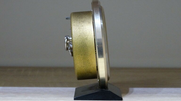 BUDZIK SLAVA 11JEWELS MADE IN USSR VINTAGE,DZIAŁA