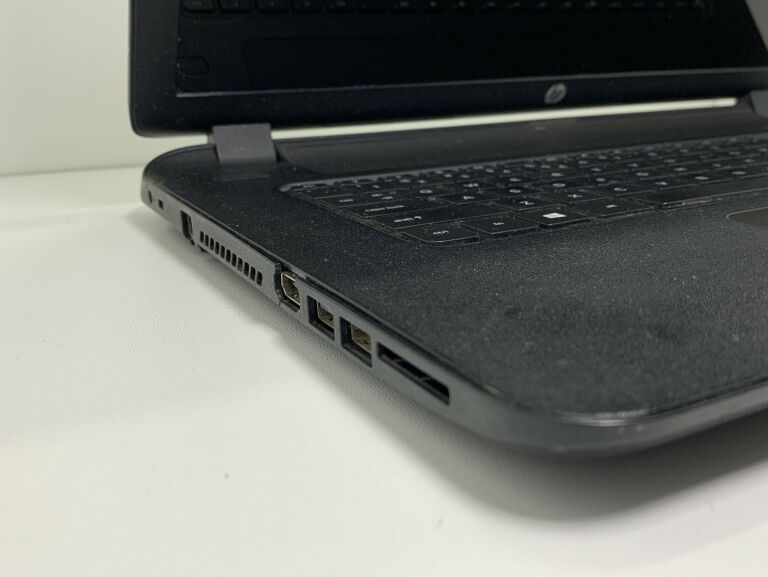 laptop-hp-17-p100nw-amd-e1-4500gb-rozdzielczosc-px-4474-100