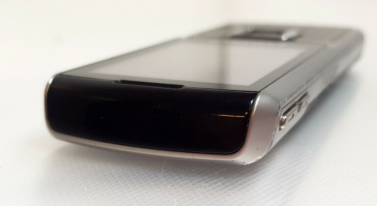 SAMSUNG S3310