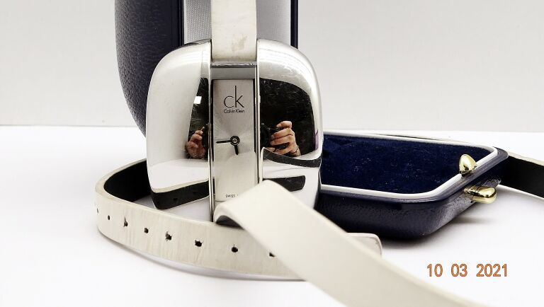 DAMSKI ZEGAREK CALVIN KLEIN SWISS MADE K2E231