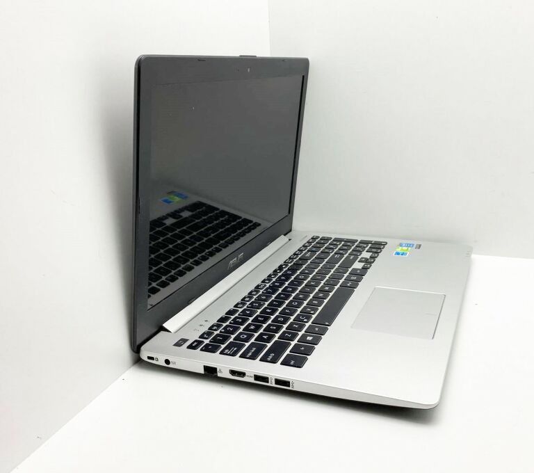 LAPTOP ASUS R553LN-XX136H I7-4500 1TB/4GB 840M