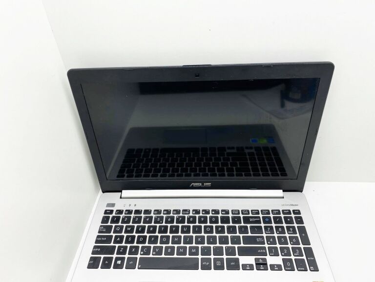 LAPTOP ASUS R553LN-XX136H I7-4500 1TB/4GB 840M