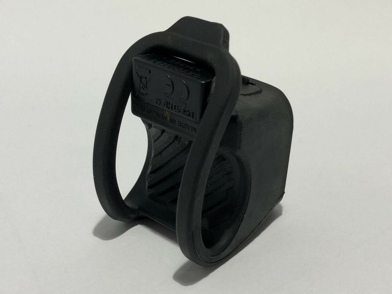 lampka-rowerowa-btwin-led-usb-dwukolorowa-kod-producenta-11