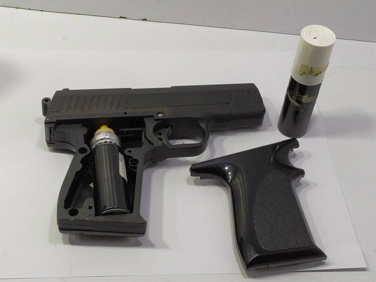 PISTOLET GAZOWY ARM GAS 22