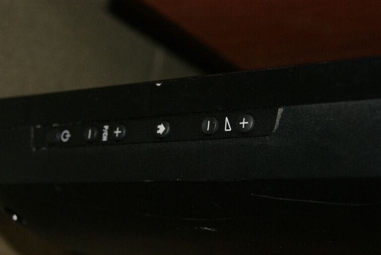 TELWIZOR PHILIPS 47PFL3605H/12 BRAK PILOTA