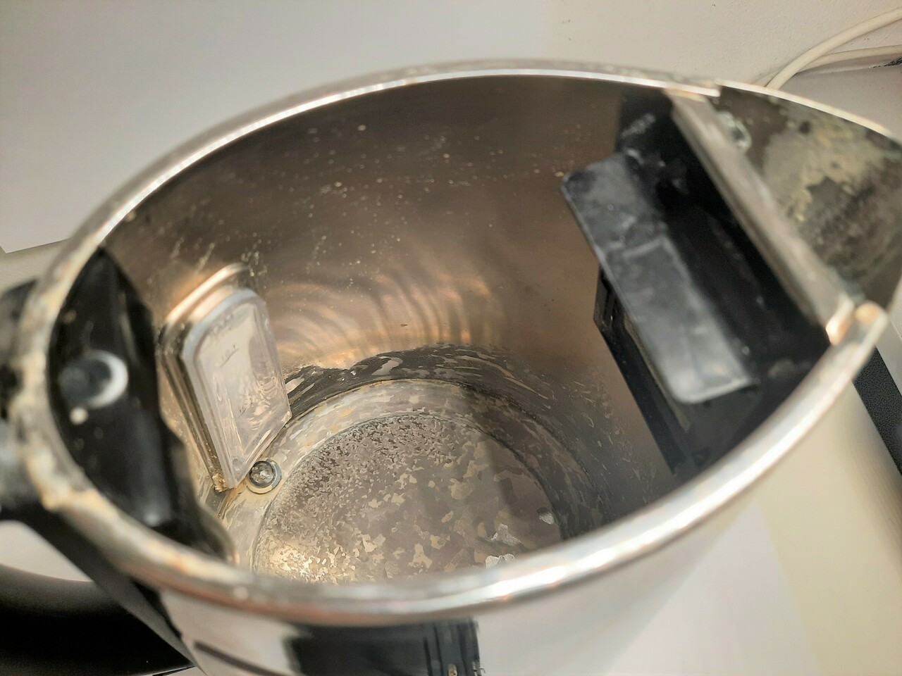 czajnik-mpm-mcz-71p-marka-mpm