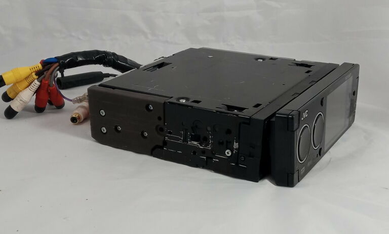 RADIOODTWARZACZ DVD JVC KD-AVX1
