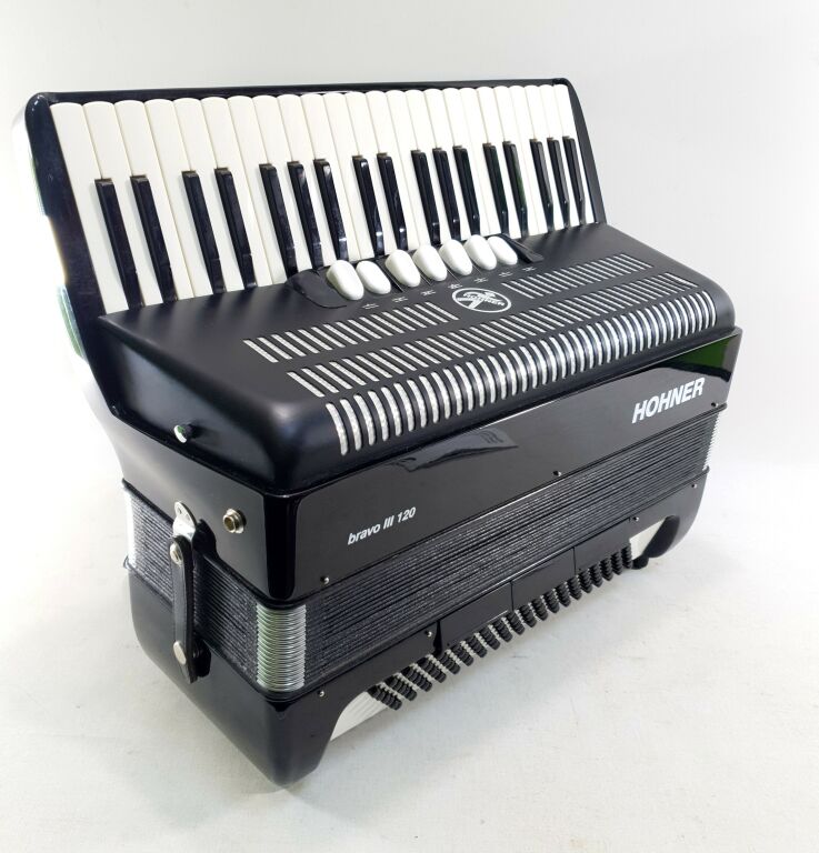 ŚWIETNY HOHNER BRAVO III 120 AKORDEON CZARNY