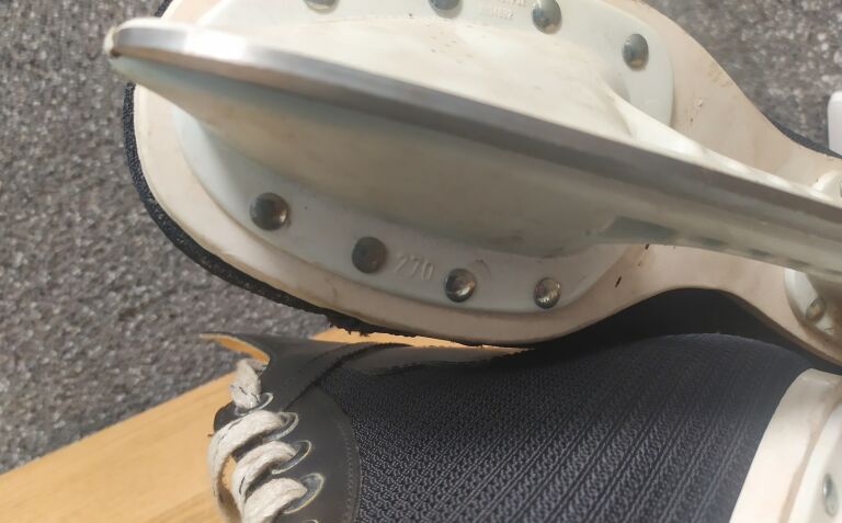 ŁYŻWY BAUER PRO TEAM 25 HOKEY R. 43 / 270