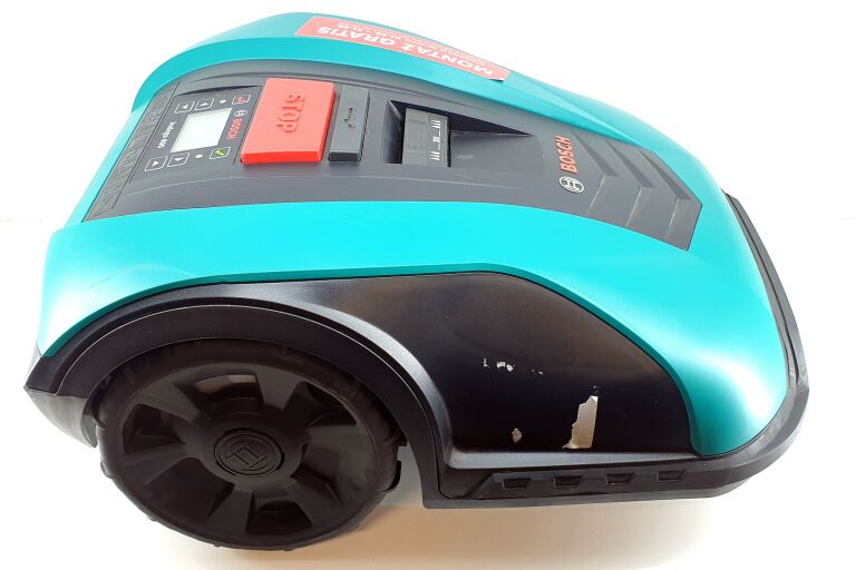 BOSCH AUTOMATYCZNA KOSIARKA INDEGO 400 + GRATIS