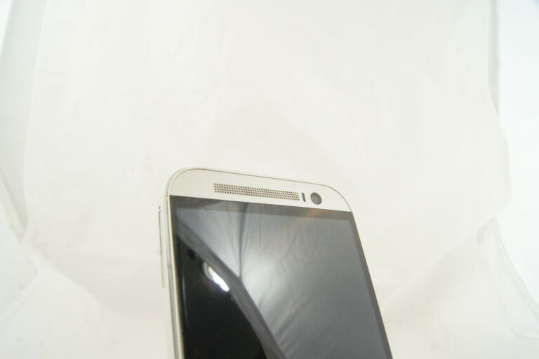 TELEFON HTC ONE M8S