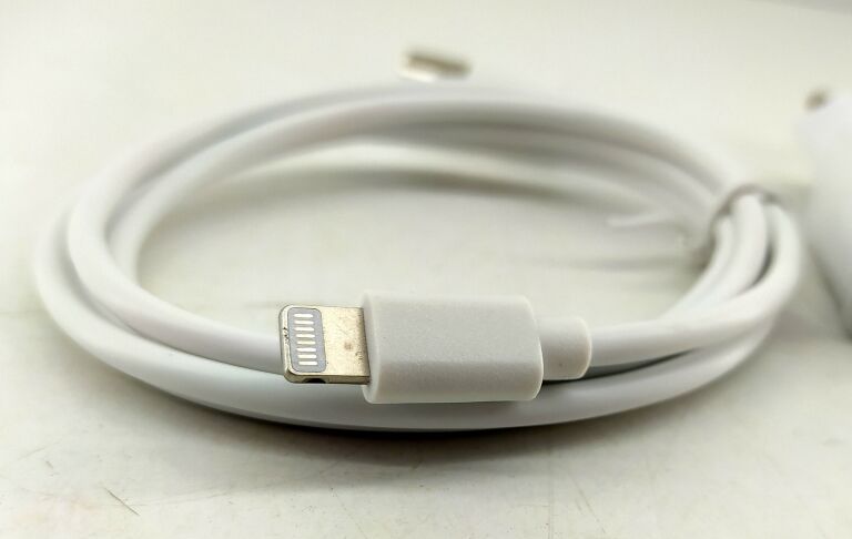 ŁADOWARKA IPHONE LIGHTNING