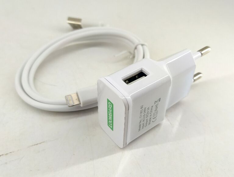 ladowarka-iphone-lightning-kod-producenta-ladowarka-do-iphone