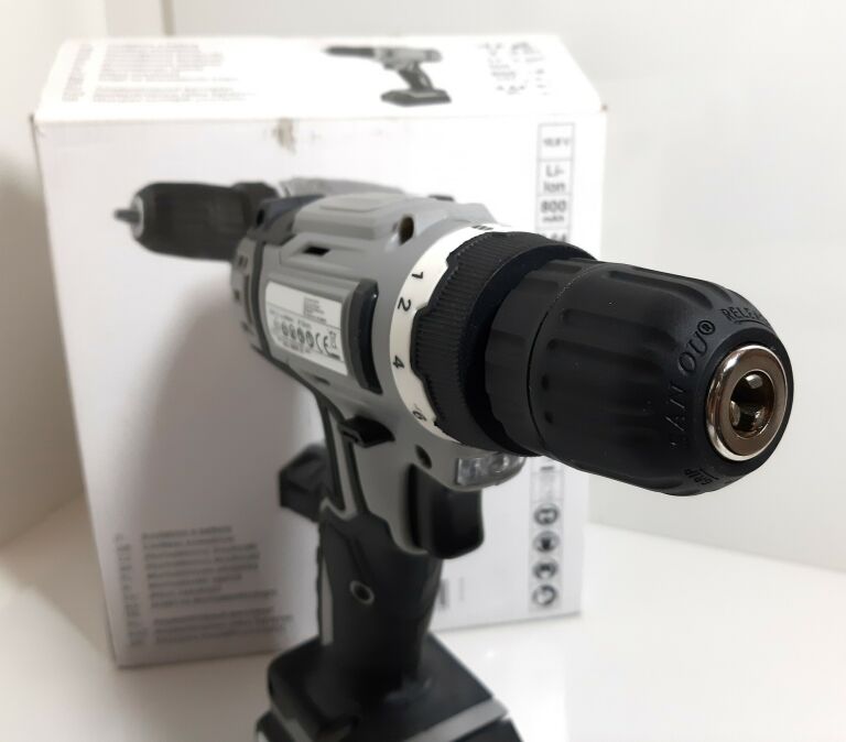 WKRĘTARKA AKUMULATOROWA 10.8V KOMPLET